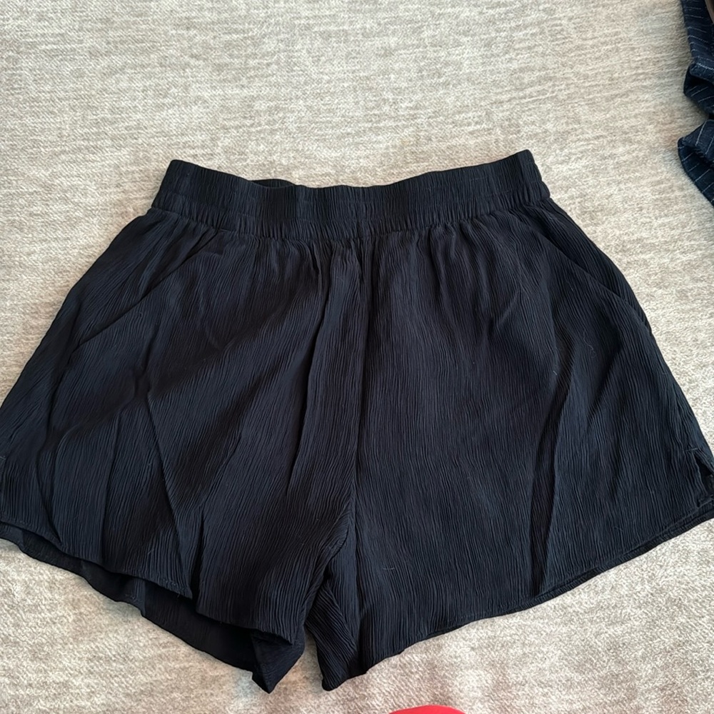 Abercrombie & Fitch Black Flowy Shorts